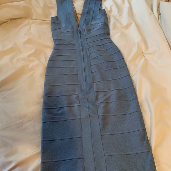 Herve Leger Deep V neck Haze bandage dress - Picture 5 of 8